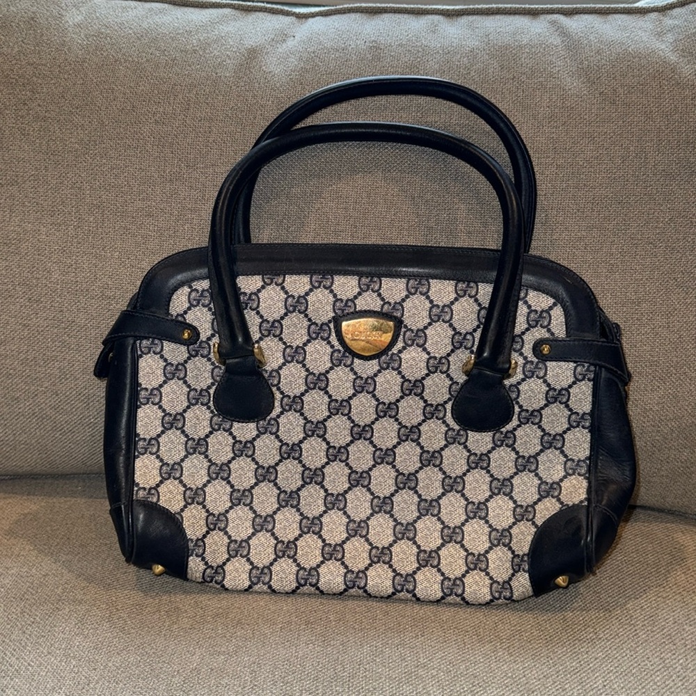 Authentic Vintage Gucci Supreme Bag